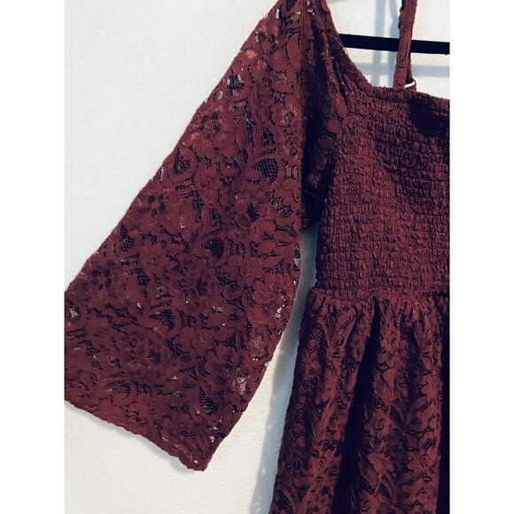 Torrid Top Womens 2X Burgundy Babydoll Lace Smocked Cold Shoulder Feminine - Picture 4 of 10